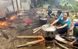 Nghệ An sau lũ - nơi triệu tấm lòng kết thành phao cứu sinh