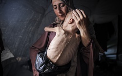1/3 người dân ở Gaza không có gì ăn trong nhiều ngày, hàng chục người đã chết đói