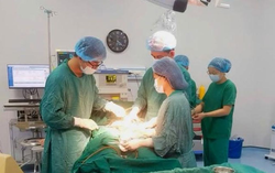 Những giọt máu trong đêm kịp thời cứu sống sản phụ 