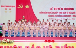 Tuyên dương 122 quân nhân chuyên nghiệp, công nhân viên chức quốc phòng Quân chủng Hải quân