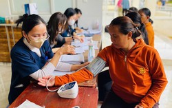 Chăm lo sức khỏe cho người dân vùng biên giới Ia Phôn