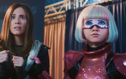 7 bộ đồ đẹp như bước ra từ sàn diễn của MEGAN 2.0