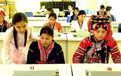 Tăng cường ứng dụng công nghệ thông tin cho phụ nữ dân tộc thiểu số là nhiệm vụ cấp bách