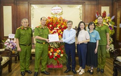 Báo Phụ nữ Việt Nam chúc mừng Học viện Cảnh sát nhân dân nhân dịp 80 năm Ngày truyền thống CAND
