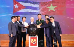 Vận động ủng hộ nhân dân Cuba với chủ đề "65 năm nghĩa tình Việt Nam - Cuba"