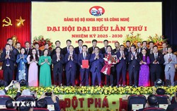 Thủ tướng: Đẩy mạnh phát triển và làm chủ công nghệ chiến lược, công nghệ lõi