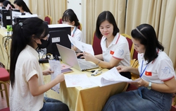 Học viện Phụ nữ Việt Nam đón tân sinh viên khóa 13 nhập học