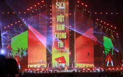 Hòa nhạc "Việt Nam trong tôi" quyên góp được 4,2 tỷ đồng gửi tới đồng bào bị ảnh hưởng bão số 5