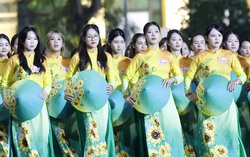 Ấn tượng Khối Phụ nữ Việt Nam tại sơ duyệt diễu binh, diễu hành Lễ kỷ niệm 80 năm Quốc khánh 2/9