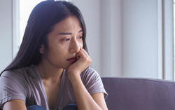 Chấp nhận sự cô đơn để mở cánh cửa bình yên