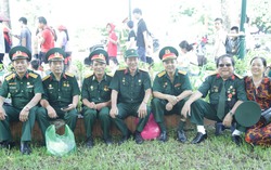 Cựu chiến binh xúc động khi xem Tổng duyệt diễu binh, diễu hành