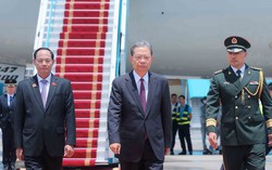 Ủy viên trưởng Nhân đại toàn quốc Trung Quốc bắt đầu thăm chính thức Việt Nam