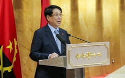 Chủ tịch nước Lương Cường phát biểu chính sách tại Quốc hội Angola