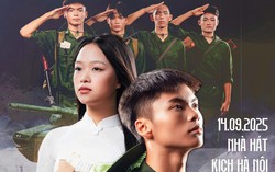 Học sinh làm kịch về chiến tranh