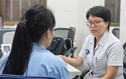 Con bị loạn thần, bố mẹ nhầm tưởng là tính cách "mộng mơ"