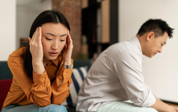 "Mày là gì mà tao phải tặng quà?" - Câu nói tàn nhẫn của chồng khiến tôi tỉnh ngộ