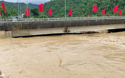 Thanh Hóa: Cầu cứng xã Quan Sơn bị sạt nghiêm trọng, nguy cơ bị sập bất cứ lúc nào