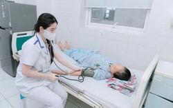 Bệnh viện Bạch Mai công bố đường dây nóng, sẵn sàng hỗ trợ người dân vùng bão lũ