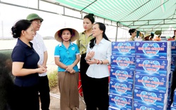 Phụ nữ Thanh Hóa chung tay sẻ chia khó khăn với người dân vùng lũ Nông Cống