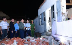 Thủ tướng kiểm tra thực tế, chỉ đạo khắc phục hậu quả bão số 10 tại Ninh Bình