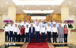 Bộ Chính trị cho ý kiến về công tác chuẩn bị Đại hội Đảng bộ Mặt trận Tổ quốc