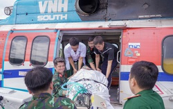 Trực thăng đưa bệnh nhân từ đảo Song Tử Tây về đất liền điều trị
