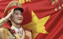 Vượt qua áp lực, hoàn thành nhiệm vụ Khối trưởng Khối nữ sĩ quan Cảnh sát giao thông