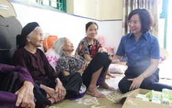 Hà Nội: Hơn 5,4 tỷ đồng hỗ trợ hộ cận nghèo, hoàn cảnh đặc biệt khó khăn dịp Tết Bính Ngọ 2026