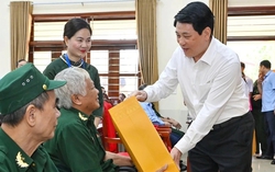 Khi nào phải hoàn thành chi trả quà Tết cho người có công dịp Tết Nguyên đán 2026?