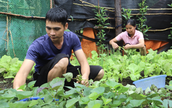 Giữ hạnh phúc 12  năm từ những việc đời thường, giản dị