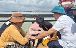 Vụ sập bờ kè tại Đắk Lắk: Thăm hỏi, động viên gia đình các nạn nhân