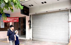 Mùa cao điểm mua sắm Tết nhưng nhiều mặt bằng kinh doanh ở trung tâm TPHCM bị bỏ trống