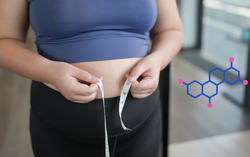 Chuyên gia lý giải vì sao phụ nữ càng lớn tuổi càng dễ tích mỡ