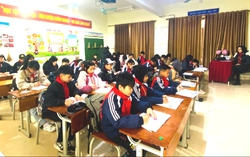 Trường học vùng cao Lạng Sơn đồng loạt "chuyển trạng thái" để chống rét