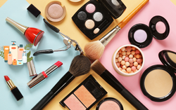 Quản lý mỹ phẩm: Cơ sở sản xuất và nhập khẩu chịu trách nhiệm liên đới khi sản phẩm có vấn đề