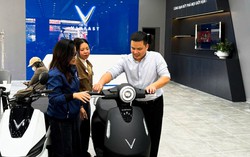 Doanh thu gần 100 tỷ đồng/năm, chủ chuỗi showroom tiết lộ lý do khách tin tưởng xe điện VinFast