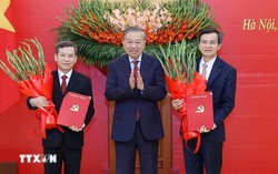 Tổng Bí thư Tô Lâm trao Quyết định của Bộ Chính trị phân công, bổ nhiệm cán bộ