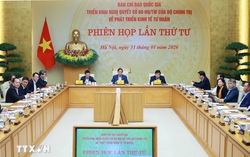 Thủ tướng: Nhà nước thực hiện "5 thông", doanh nghiệp thực hiện "5 tiên phong" để phát triển kinh tế tư nhân