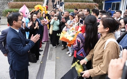 Hàng nghìn du khách xuất nhập cảnh qua cửa khẩu Lạng Sơn đầu năm