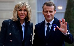 10 bị cáo bị buộc tội vu khống Đệ nhất phu nhân Pháp