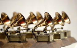 Hạng mục Grammy mới vinh danh bìa album và các nghệ sĩ thiết kế