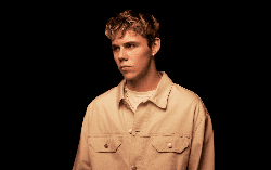 “Stay”: Nghe The Kid Laroi và Justin Bieber hát về sự hối tiếc trong tình yêu