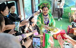 Khám phá xứ Trà trên chuyến tàu di sản