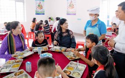 Bữa ăn đủ đầy, nuôi dưỡng những ước mơ