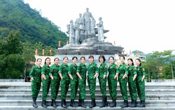 Tôn vinh những "bông hoa thép" nơi địa đầu Tổ quốc