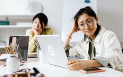 AI tạo sinh thay đổi công việc của phụ nữ