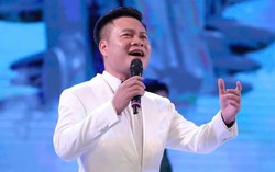 NSƯT Hoàng Tùng hát về người phụ nữ với sự nâng niu và biết ơn