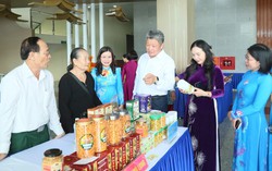 Hưng Yên đối thoại với phụ nữ: Gỡ khó để khởi nghiệp, chuyển đổi số và chuyển đổi xanh