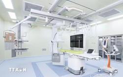 Sửa đổi 6 luật về y tế: Kiểm soát giá thuốc, ngăn mua bán lòng vòng để nâng giá thiết bị