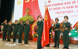 Học viện Chính trị đón nhận Huân chương Bảo vệ Tổ quốc hạng Nhất